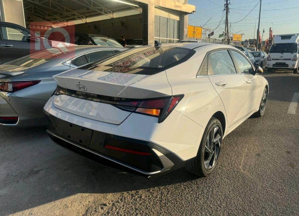 هیوندای ئەلەنترا